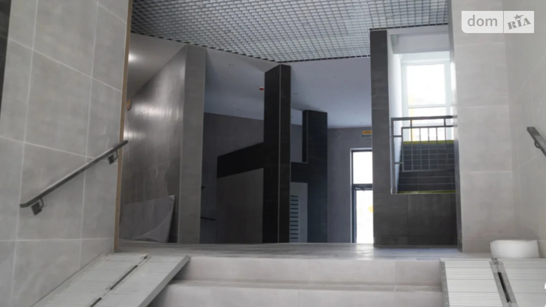 Продается 3-комнатная квартира 76 кв. м в Ирпене, ул. Ольги Кобылянской(Достоевского), 2 - фото 3