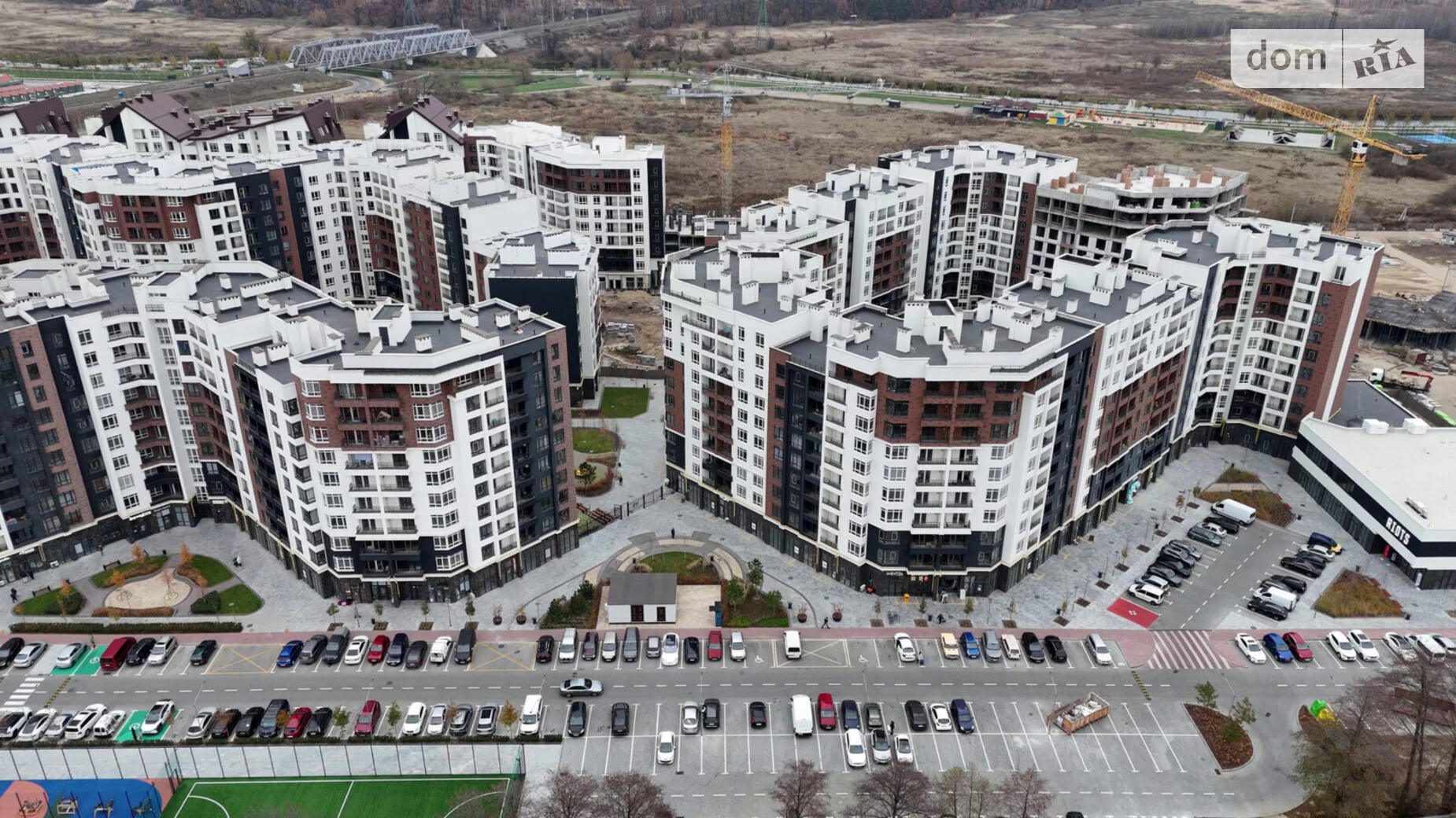 Продается 4-комнатная квартира 108 кв. м в Ирпене, ул. Кобылянской Ольги, 1В/23 - фото 3