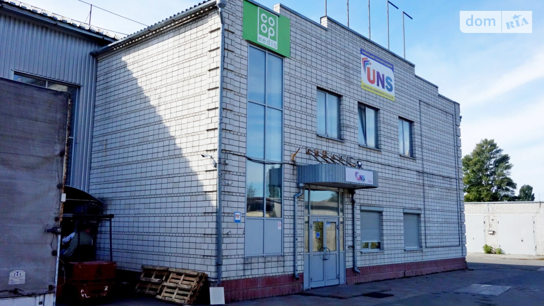 ул. Сергея Москаленко(Красовского), 16Б Торгмаш Бровары, цена: 2420615 $ - фото 2