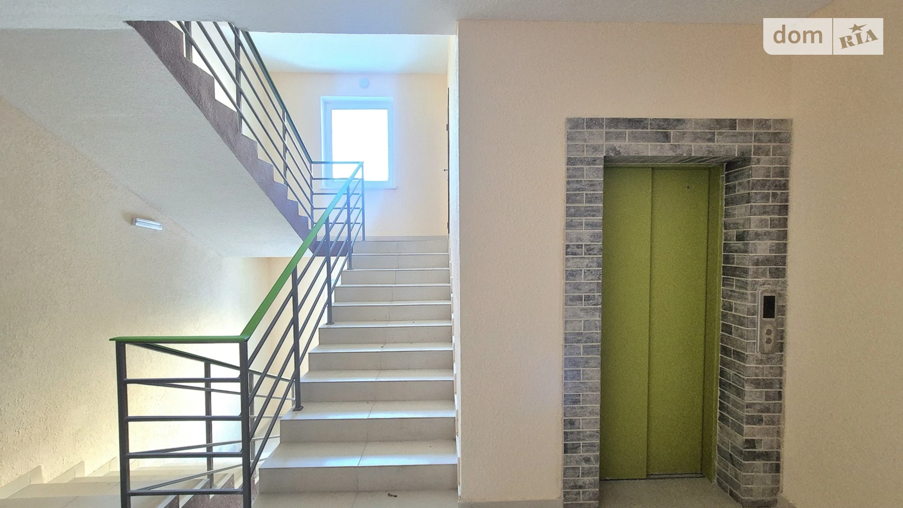 Продается 1-комнатная квартира 43 кв. м в Житомире, ул. Героев Крут, 54 - фото 4