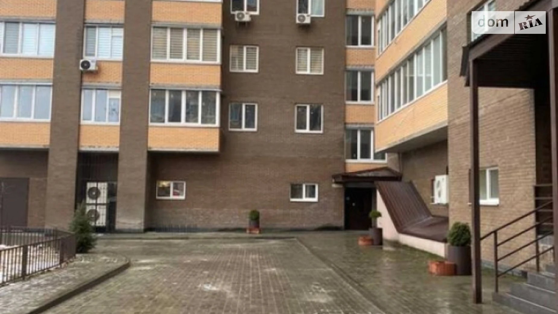 Продається 1-кімнатна квартира 68 кв. м у Черкасах, вул. Гоголя - фото 2