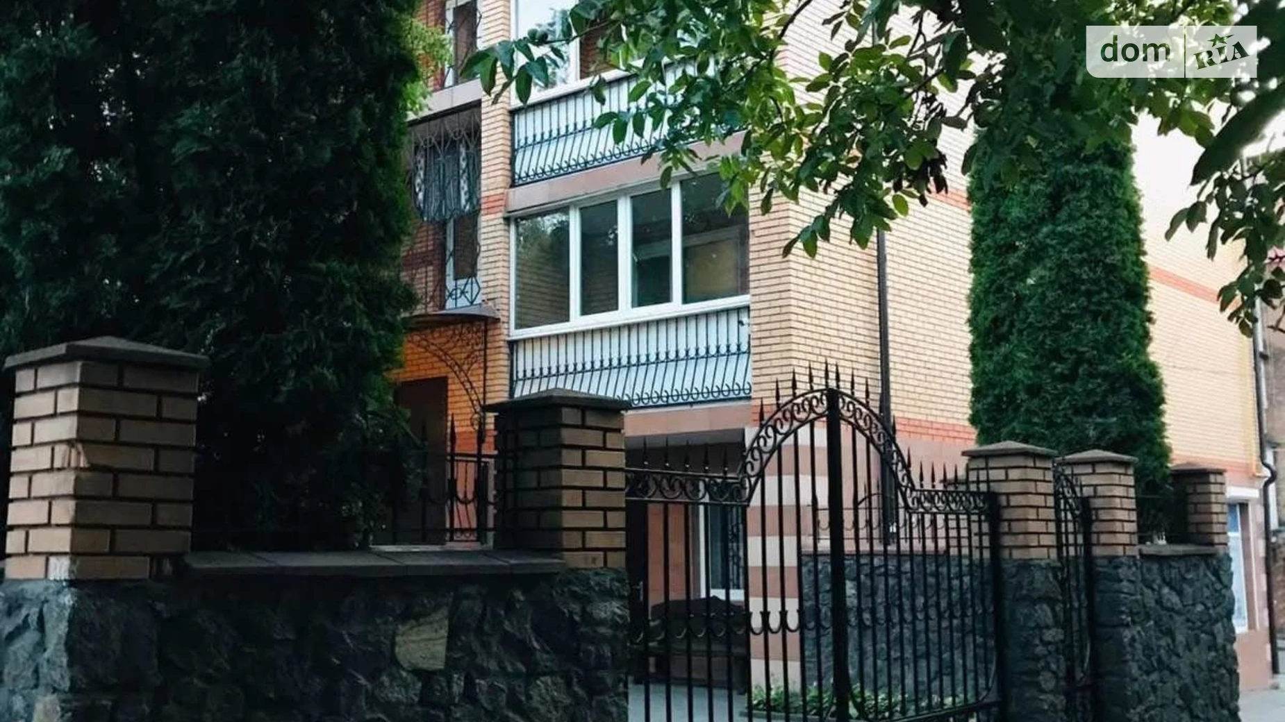 Продается 2-комнатная квартира 61.9 кв. м в Жмеринке, ул. Героев Крут(Горького), 4А - фото 2