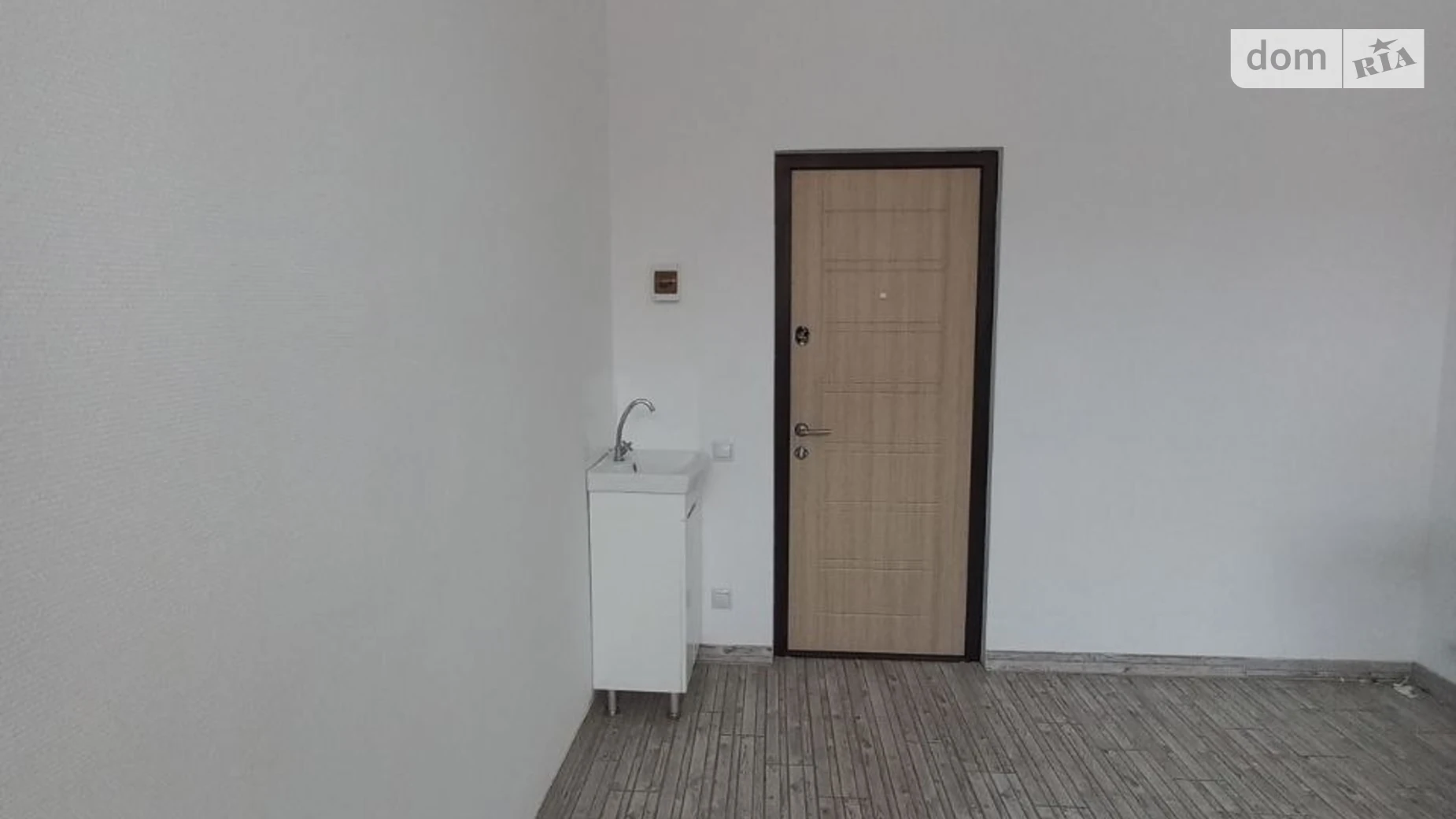 Сдается в аренду офис 15 кв. м в бизнес-центре, цена: 4500 грн - фото 2