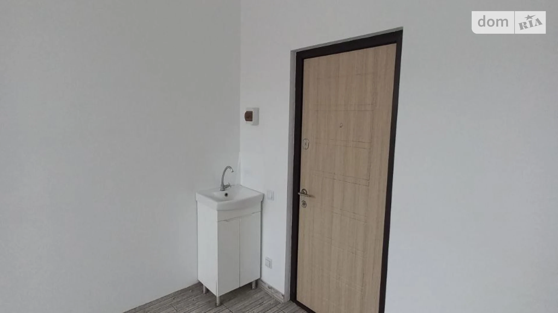 Сдается в аренду офис 15 кв. м в бизнес-центре, цена: 4500 грн - фото 3