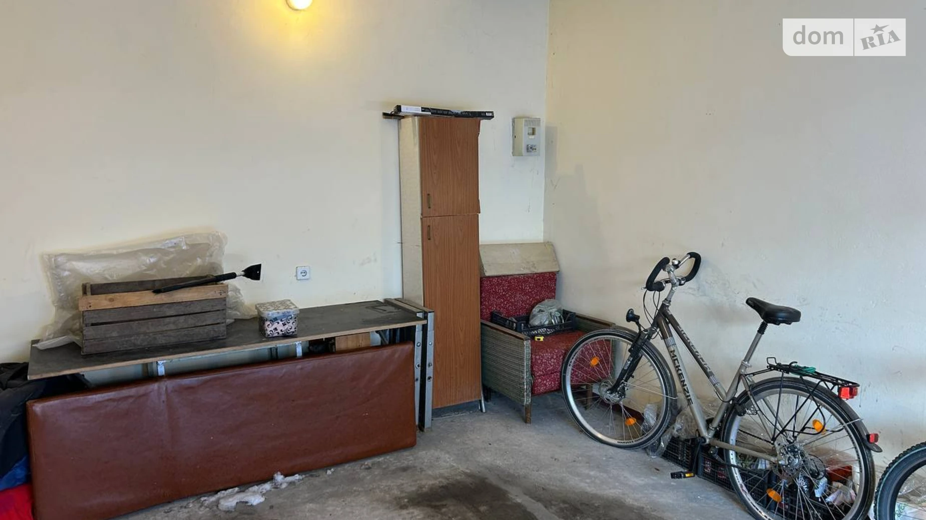 Продается отдельно стоящий гараж под легковое авто на 21.3 кв. м, цена: 15000 $ - фото 3