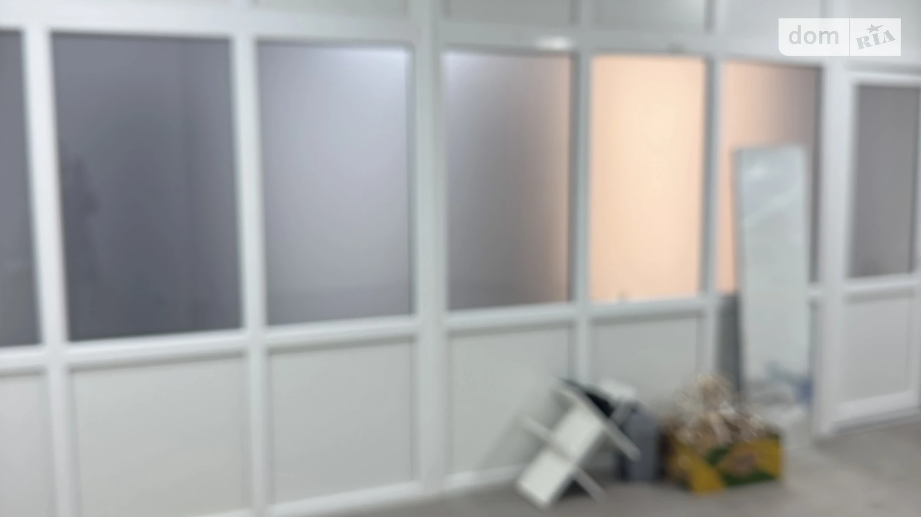 Сдается в аренду офис 34 кв. м в бизнес-центре, цена: 5990 грн - фото 3