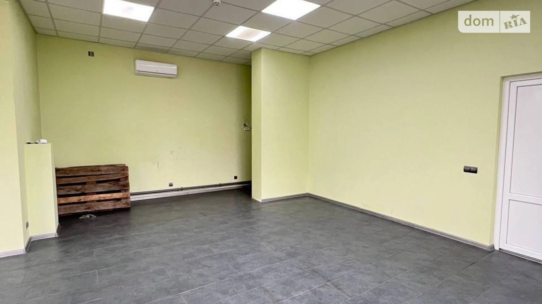 Сдается в аренду помещения свободного назначения 60.8 кв. м в 3-этажном здании, цена: 48000 грн - фото 2