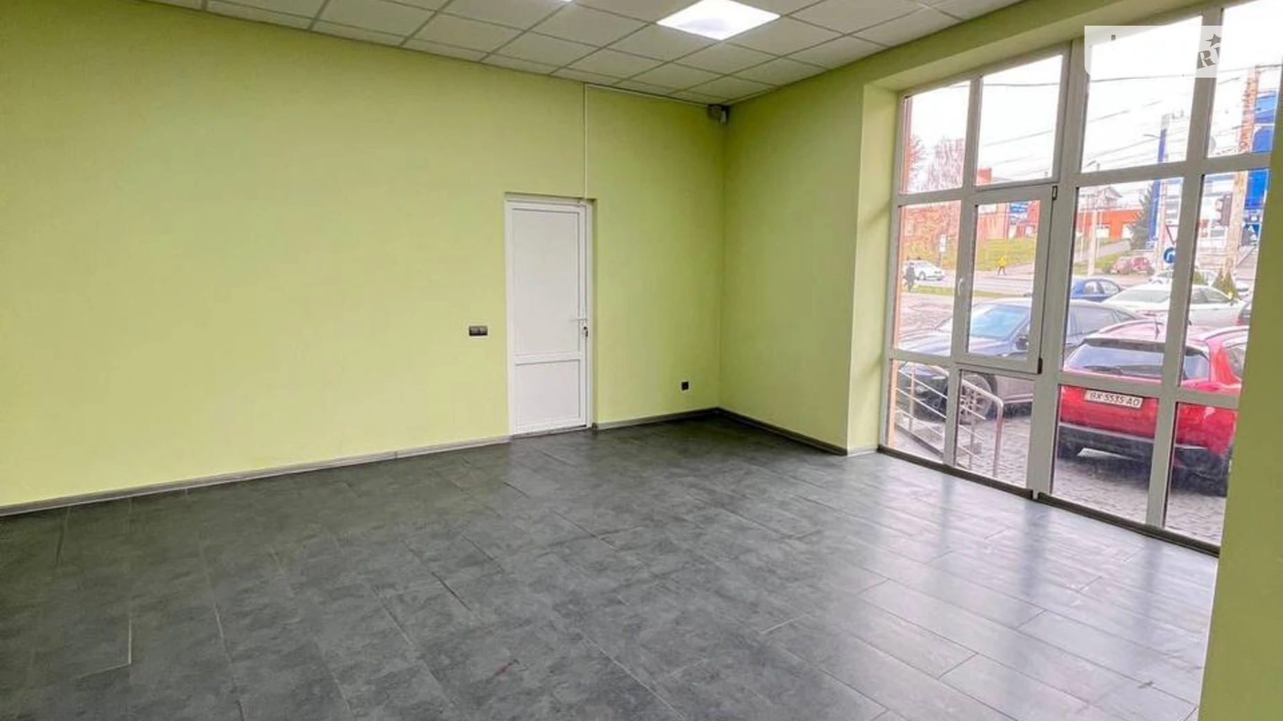 Сдается в аренду помещения свободного назначения 60.8 кв. м в 3-этажном здании, цена: 48000 грн - фото 3