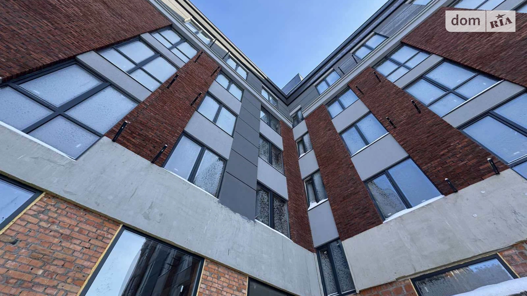 Продается 2-комнатная квартира 62.7 кв. м в Ирпене, ул. Соборная(ІІІ Интернационала), 33 - фото 3