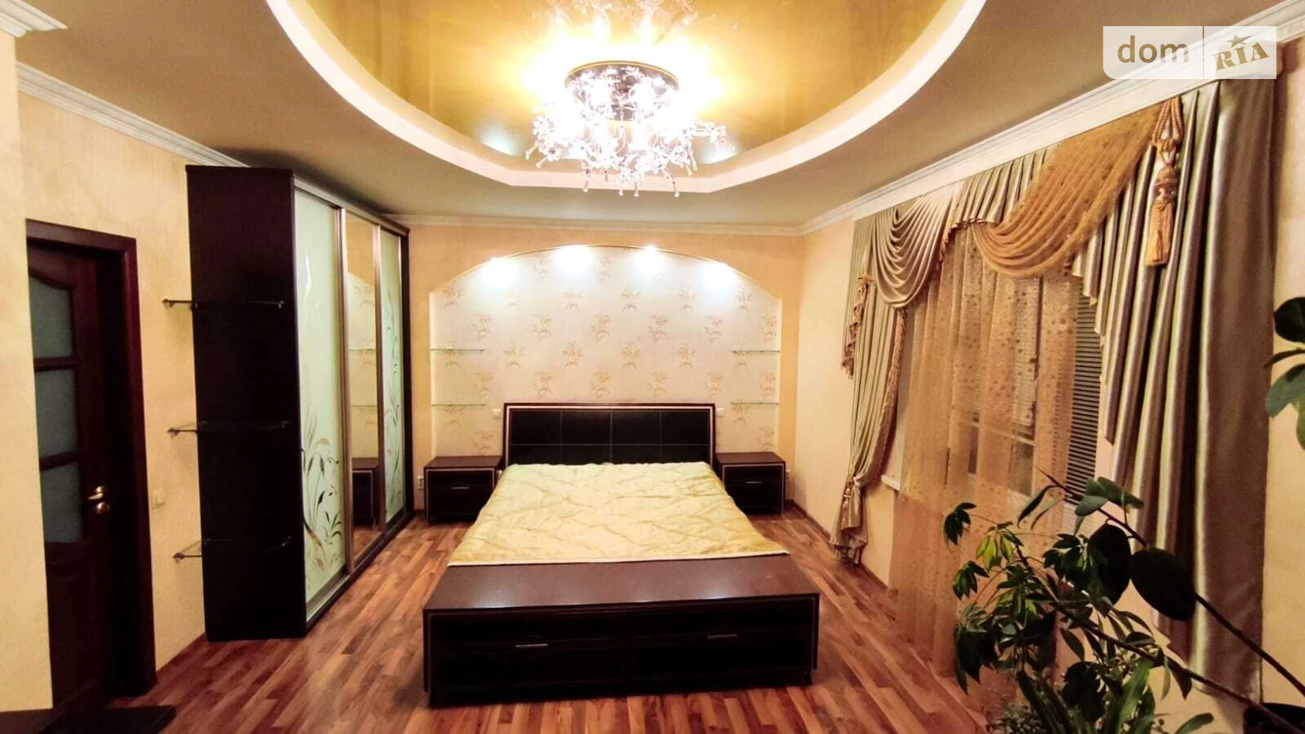 Сдается в аренду 3-комнатная квартира 117.2 кв. м в Чернигове, просп. Мира, 76 - фото 4