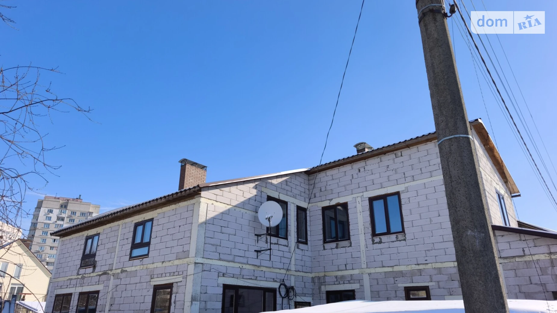 Продается дом на 2 этажа 270 кв. м с подвалом, цена: 185000 $ - фото 2