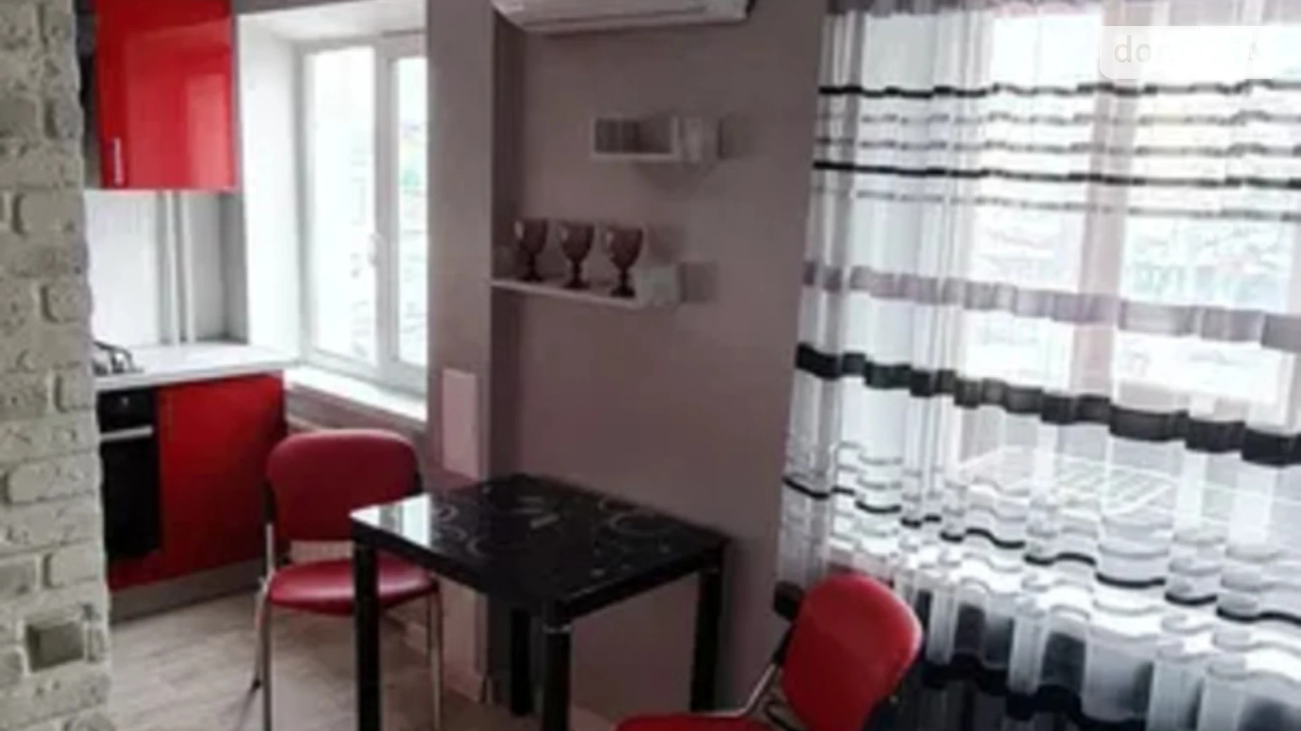 Продается 1-комнатная квартира 33.7 кв. м в Полтаве, ул. Соборности - фото 2