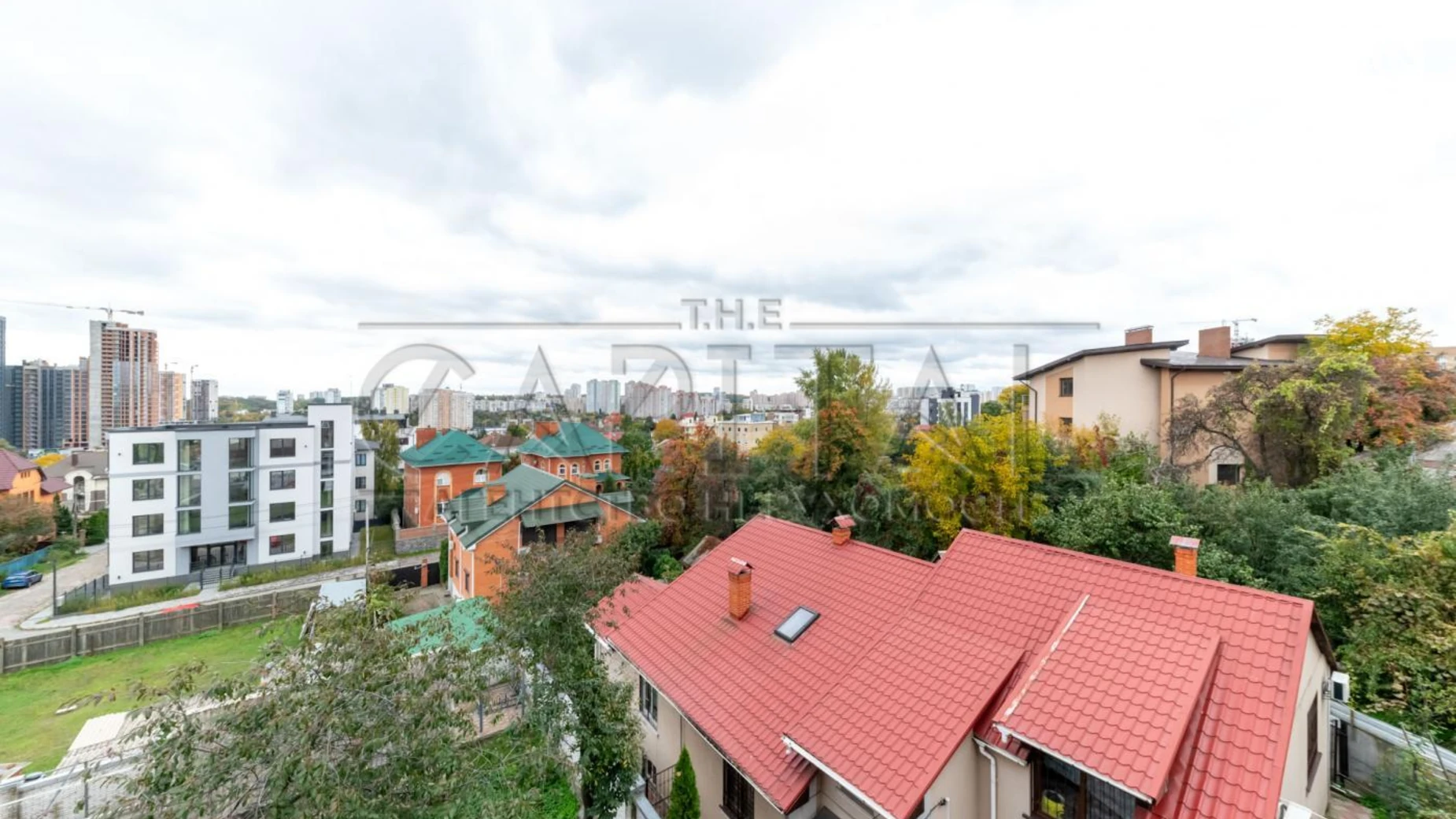 Продается дом на 3 этажа 389.1 кв. м с бассейном, цена: 800000 $ - фото 4