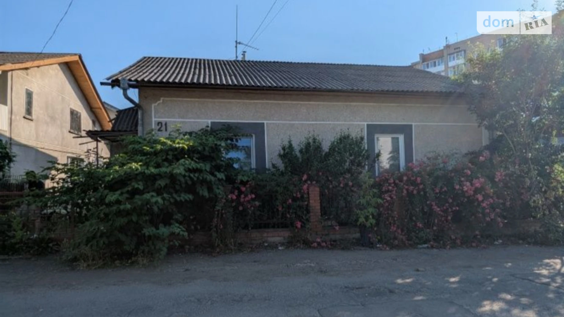 Продается дом на 2 этажа 140 кв. м с садом, цена: 145000 $ - фото 2