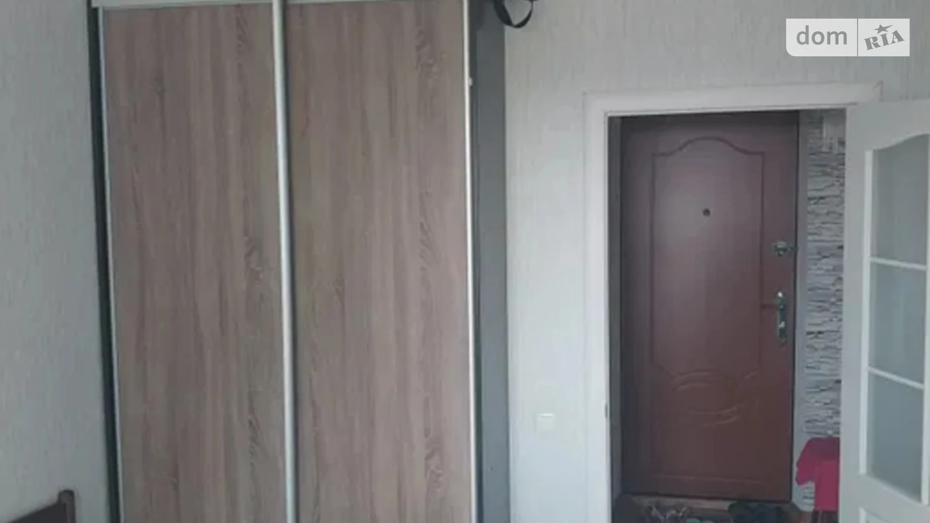 Продається 2-кімнатна квартира 50 кв. м у Кам'янському, вул. Харківська, 57 - фото 2