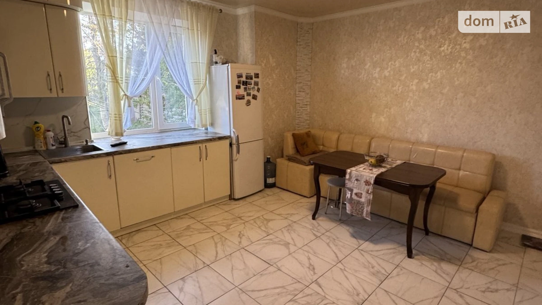 Продается дом на 2 этажа 244.1 кв. м с верандой, цена: 122000 $ - фото 2