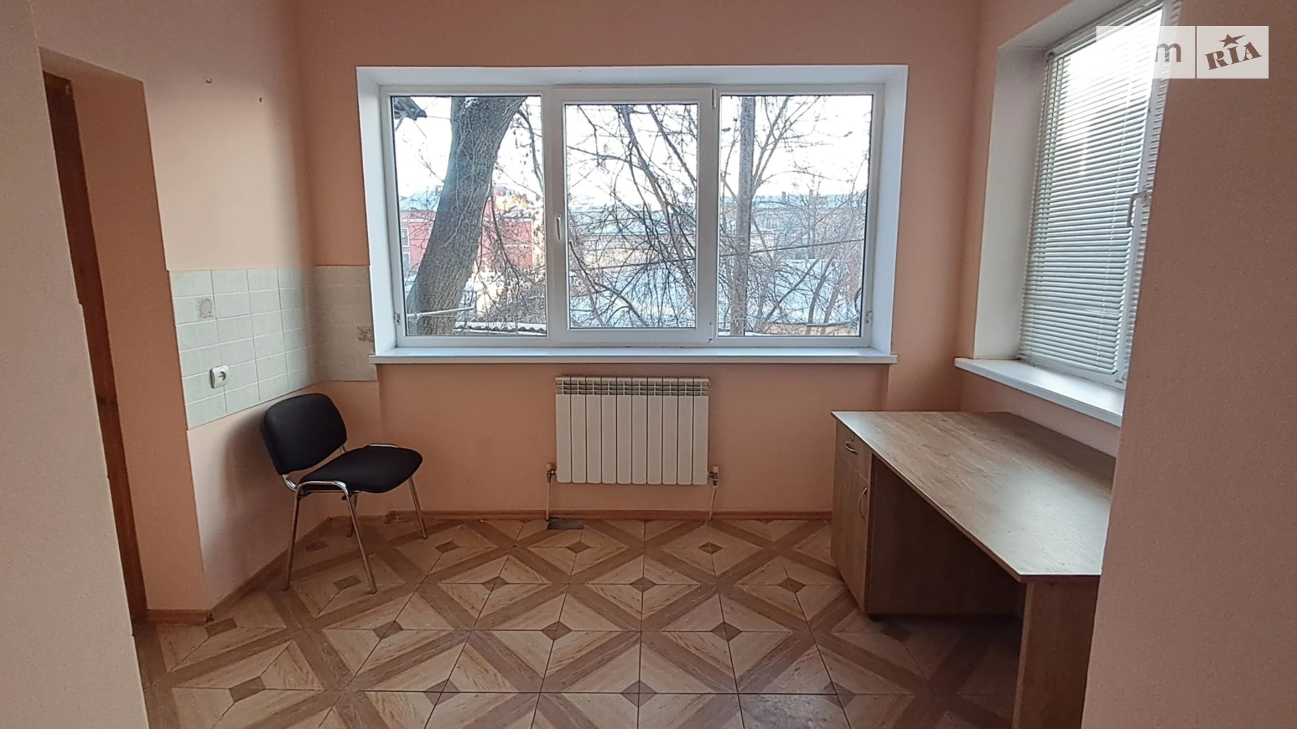 Сдается в аренду офис 61 кв. м в бизнес-центре, цена: 17000 грн - фото 5