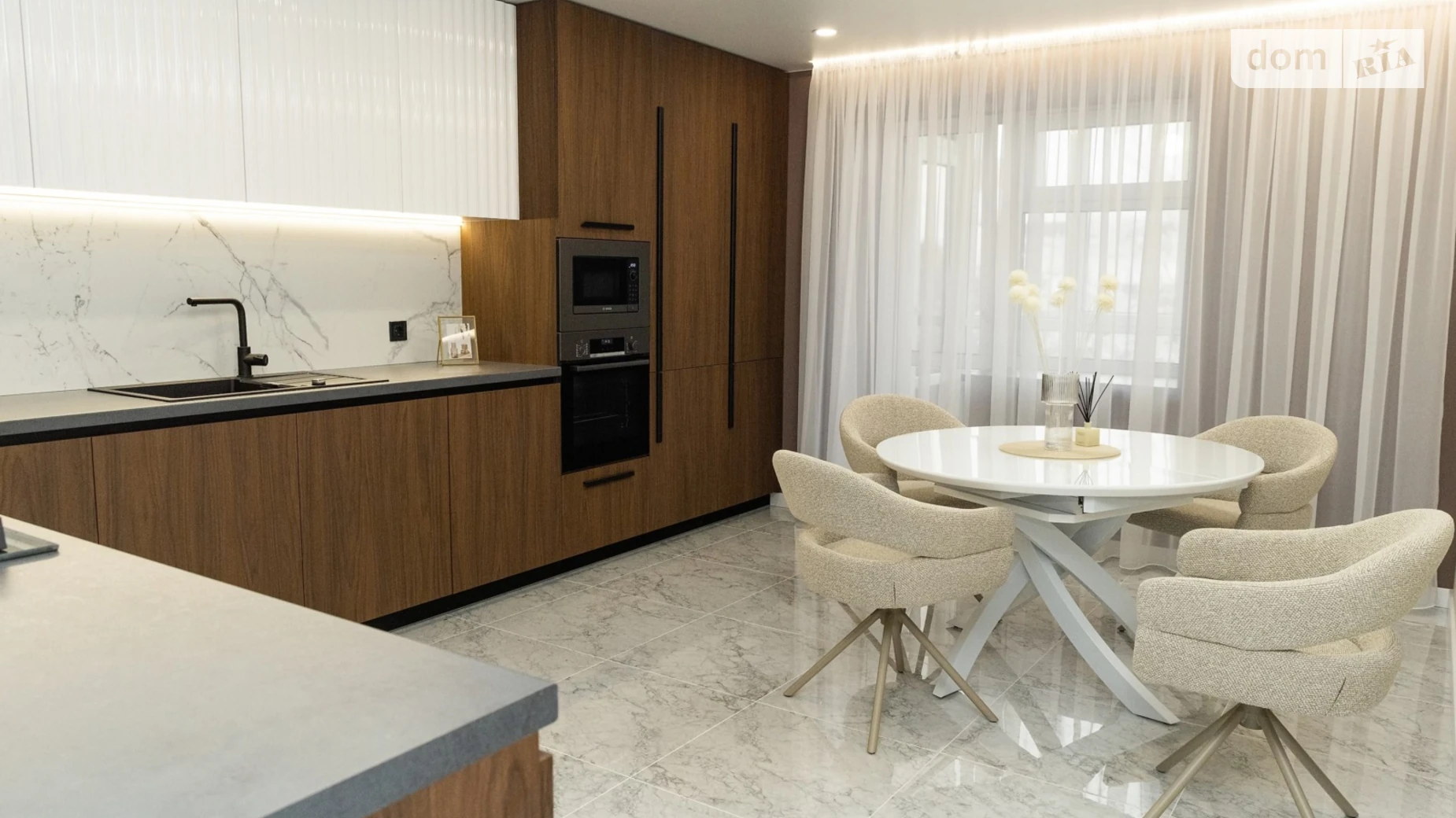 2-кімнатна квартира 69 кв. м у Тернополі, цена: 125000 $ - фото 2