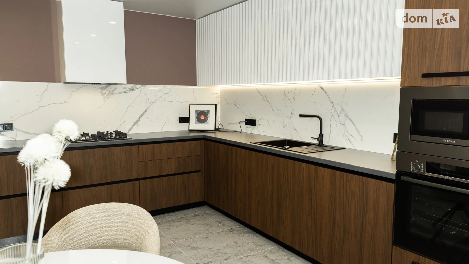 2-кімнатна квартира 69 кв. м у Тернополі, цена: 125000 $ - фото 5