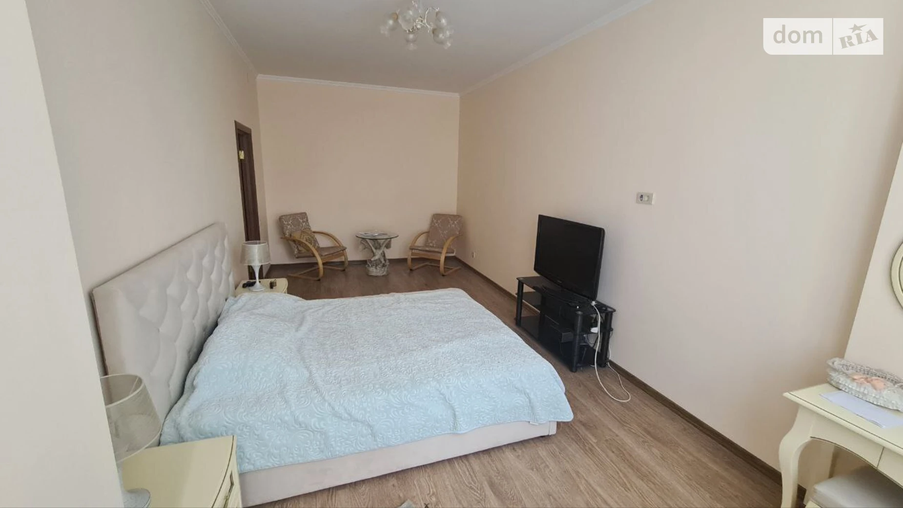 Продается 1-комнатная квартира 55.6 кв. м в Одессе, бул. Французский, 22 корпус 4 - фото 5