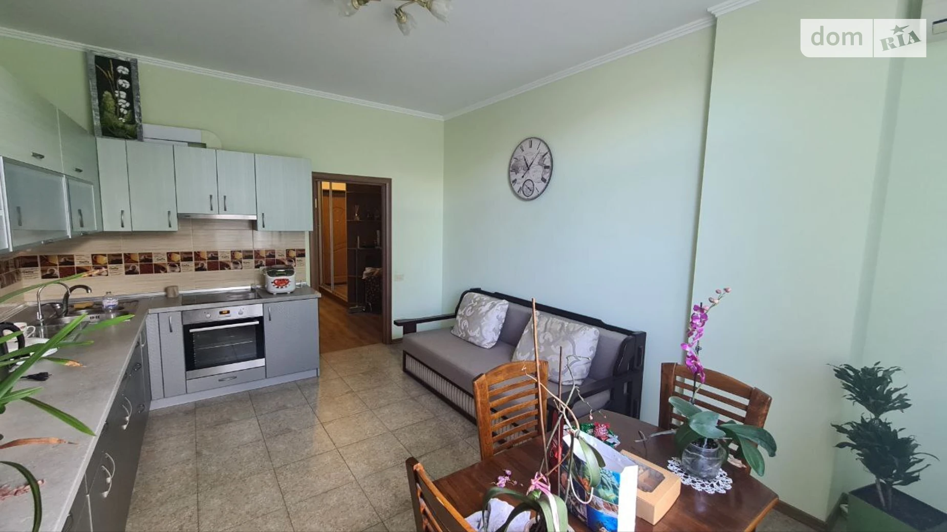 Продается 1-комнатная квартира 55.6 кв. м в Одессе, бул. Французский, 22 корпус 4 - фото 2