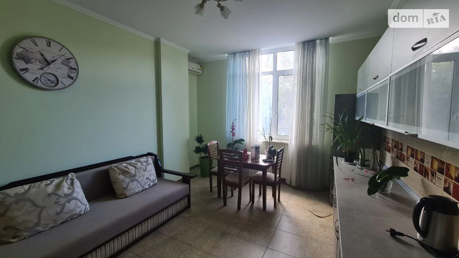 Продается 1-комнатная квартира 55.6 кв. м в Одессе, бул. Французский, 22 корпус 4 - фото 3