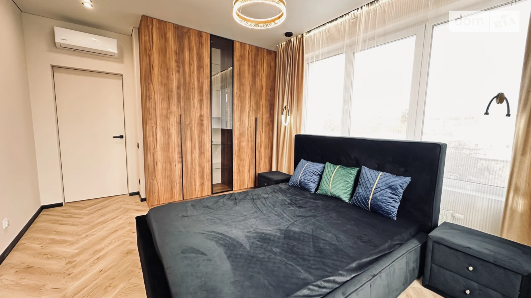 Продается 1-комнатная квартира 42 кв. м в Львове, ул. Леонида Перфецкого, 6 - фото 3