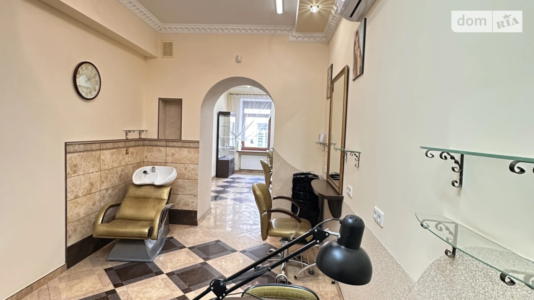 Продается помещения свободного назначения 41 кв. м в 3-этажном здании, цена: 105000 $ - фото 5