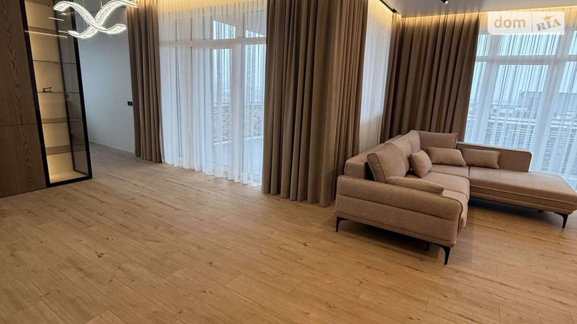 Продається 4-кімнатна квартира 152 кв. м у Ужгороді, цена: 350000 $ - фото 3