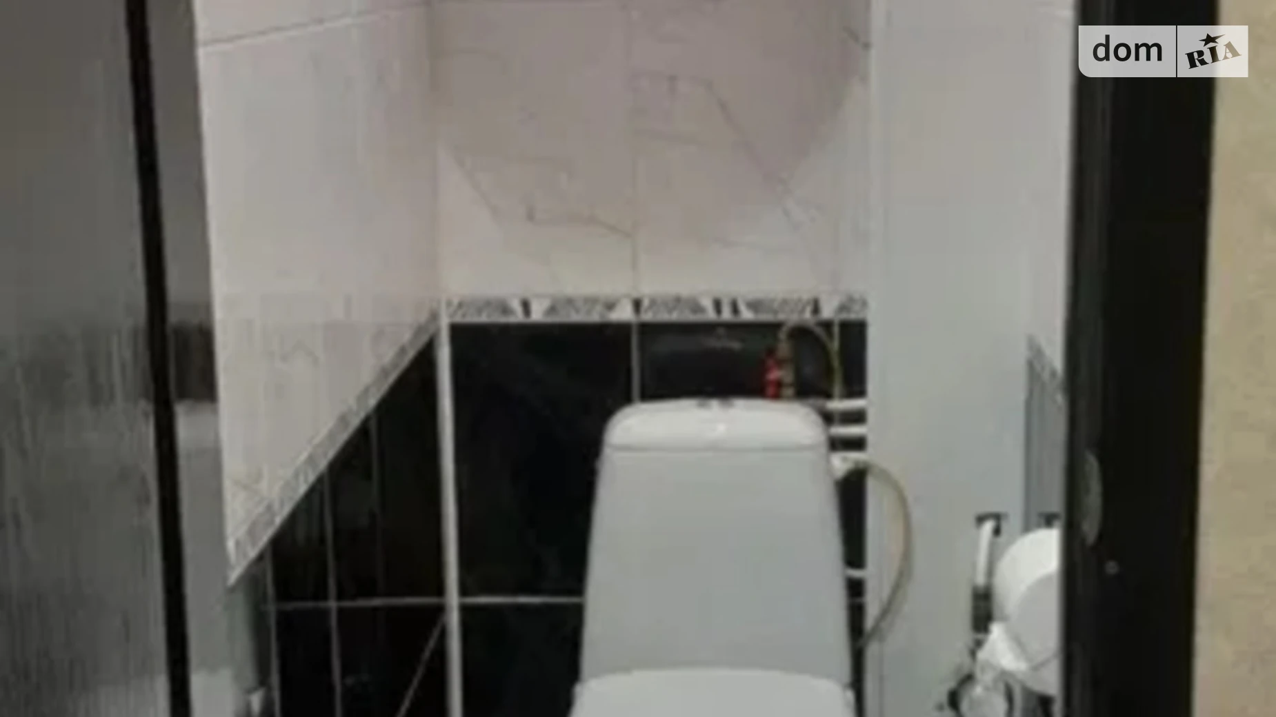 Продается 2-комнатная квартира 56 кв. м в Павлограде, ул. Азовская(Можайского) - фото 2