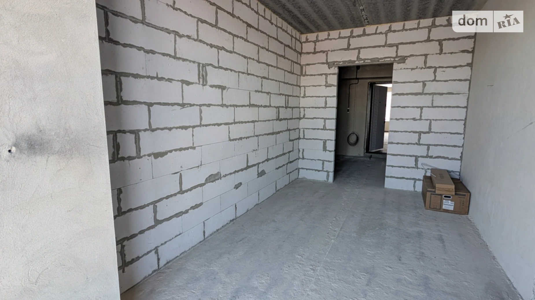 Продается 1-комнатная квартира 48 кв. м в Шепетовке, Захисників України вулиця, 85 - фото 4