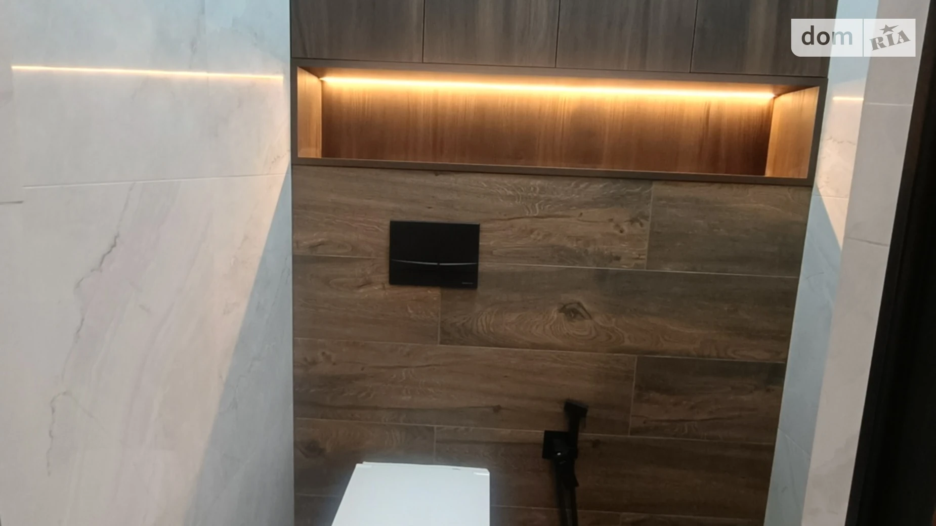 1-комнатная квартира 37.4 кв. м в Тернополе, ул. Торговица(Живова Анатолия), 19 - фото 2