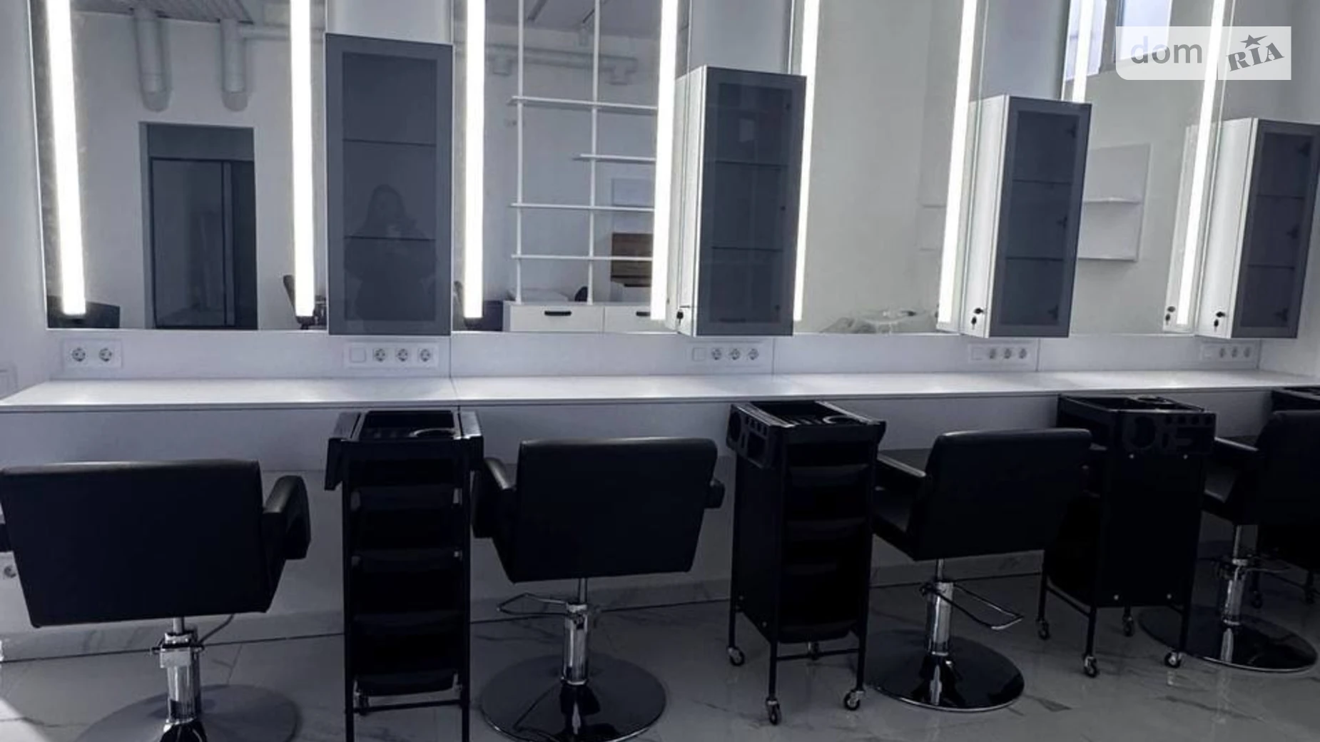 Продается помещения свободного назначения 101 кв. м в 22-этажном здании, цена: 120000 $ - фото 2