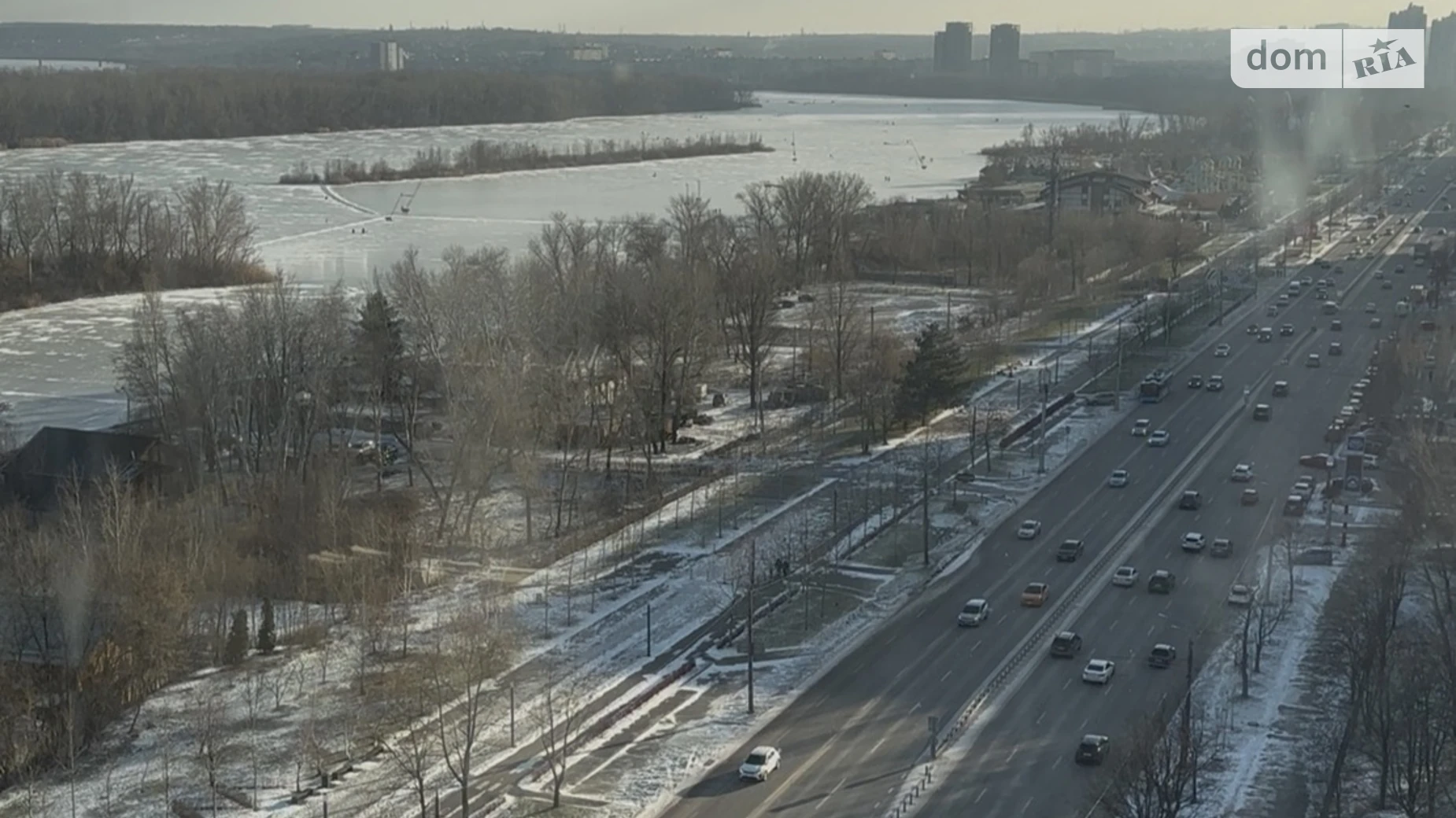 Продается 2-комнатная квартира 79.3 кв. м в, цена: 128000 $ - фото 2