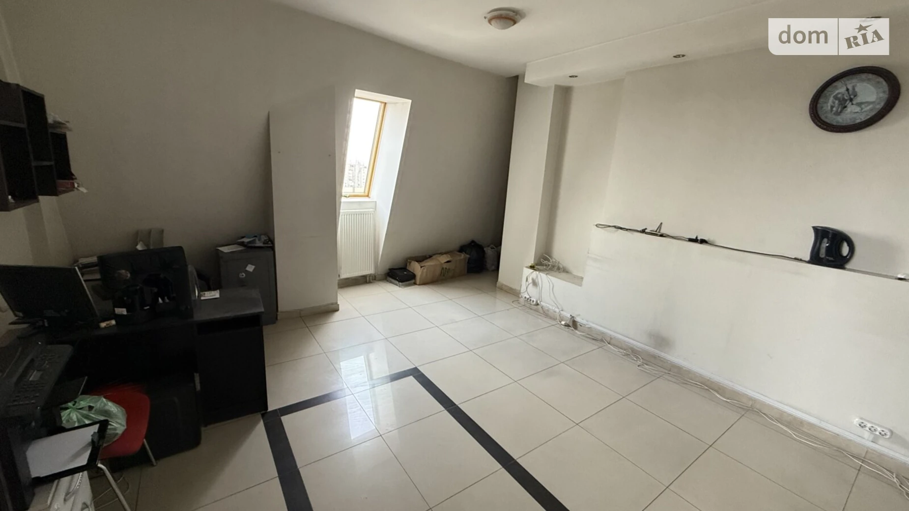 Сдается в аренду офис 237.5 кв. м в бизнес-центре, цена: 2000 $ - фото 3