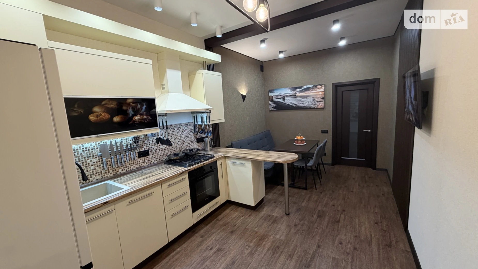 Продается 2-комнатная квартира 105 кв. м в Николаеве, ул. Севастопольская, 65А - фото 2