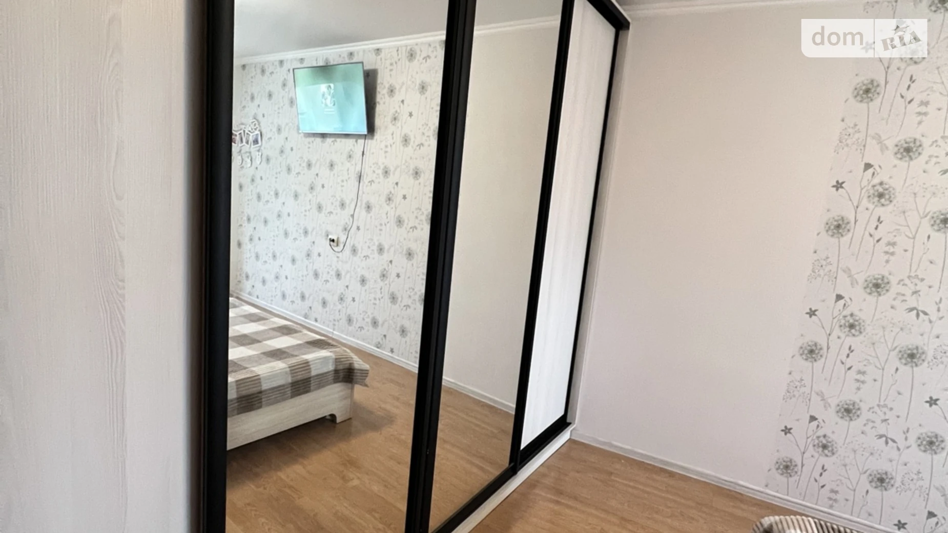 Продается 1-комнатная квартира 34.6 кв. м в Ровно, цена: 50000 $ - фото 2