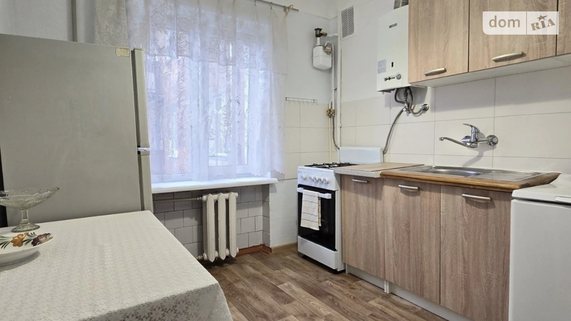 Сдается в аренду 3-комнатная квартира 60 кв. м в Черновцах, ул. Миколайчука Ивана - фото 2