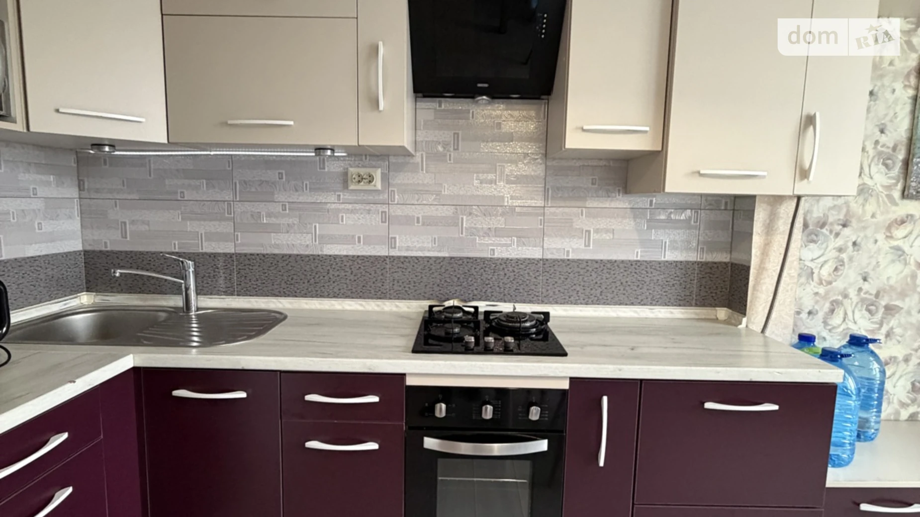 Продается 1-комнатная квартира 48.2 кв. м в Львове, ул. Стрыйская, 45А - фото 3