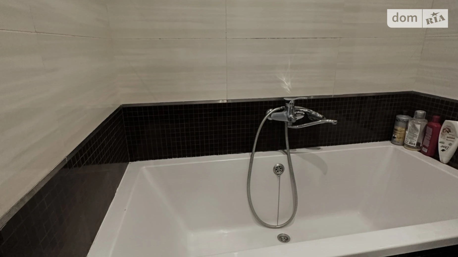 ул. Юлии Здановской(Ломоносова), 50/2 Теремки-2 Киев ЖК Лико-Град 3 Выставочный центр - фото 4