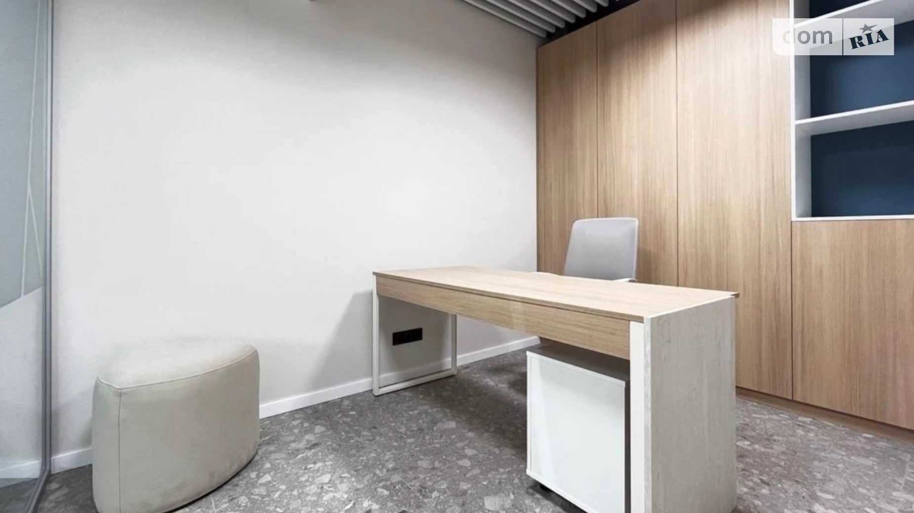 Сдается в аренду офис 117 кв. м в бизнес-центре, цена: 3000 $ - фото 4