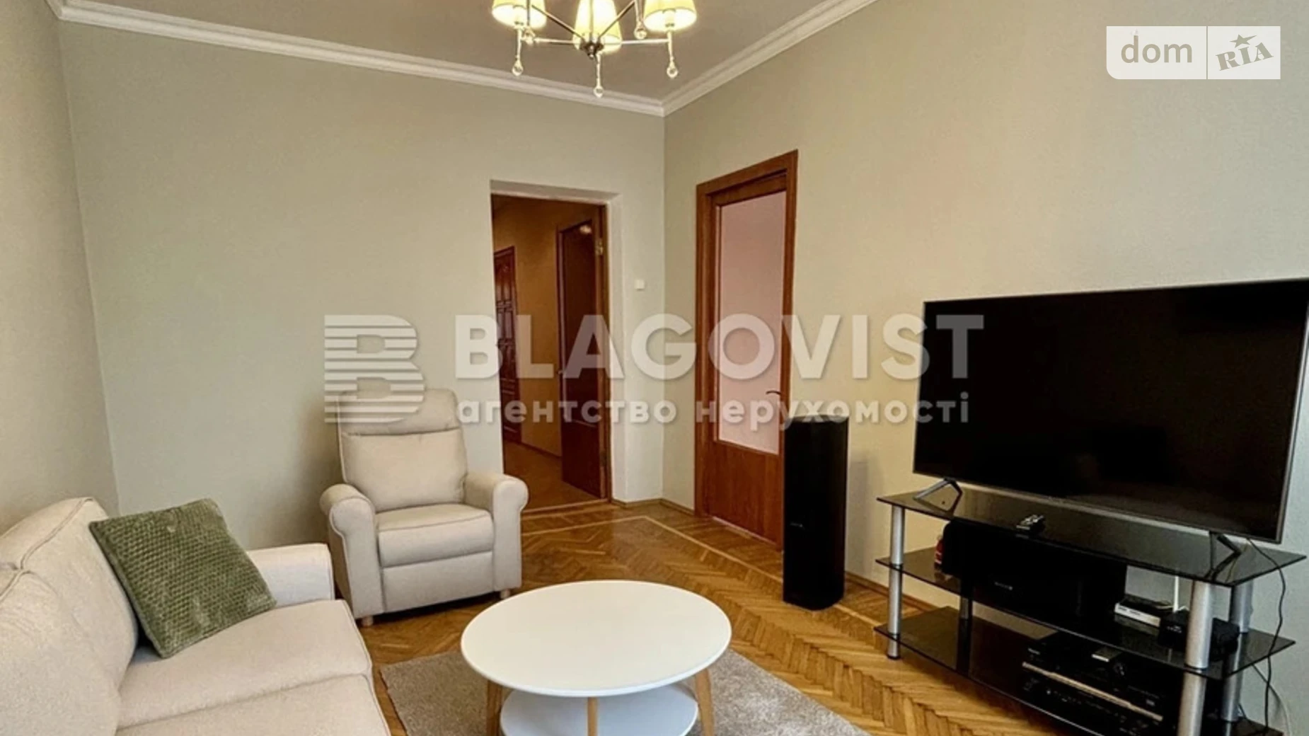 Продается 3-комнатная квартира 91.2 кв. м в Киеве, ул. Вышгородская, 56/2 - фото 2
