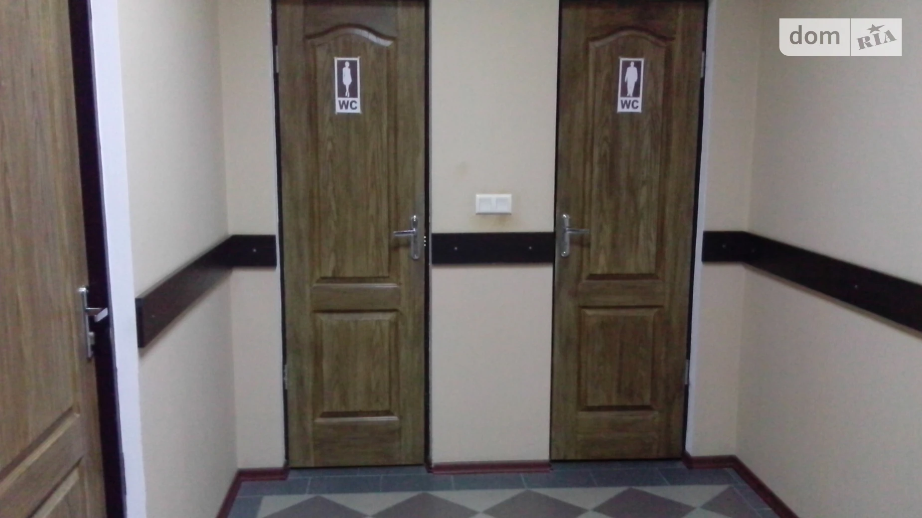 Сдается в аренду офис 22 кв. м в бизнес-центре, цена: 4840 грн - фото 2
