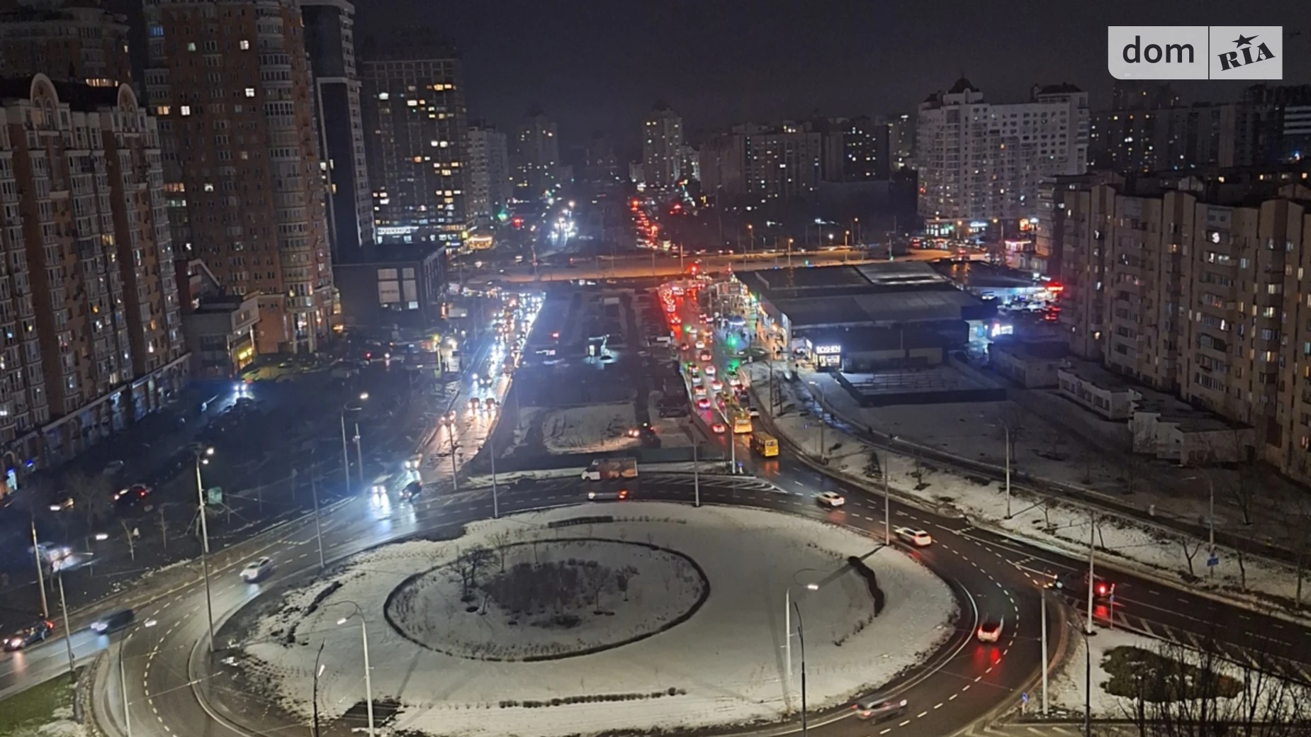 Продается 2-комнатная квартира 71 кв. м в Киеве, ул. Левка Лукьяненко, 13А - фото 2