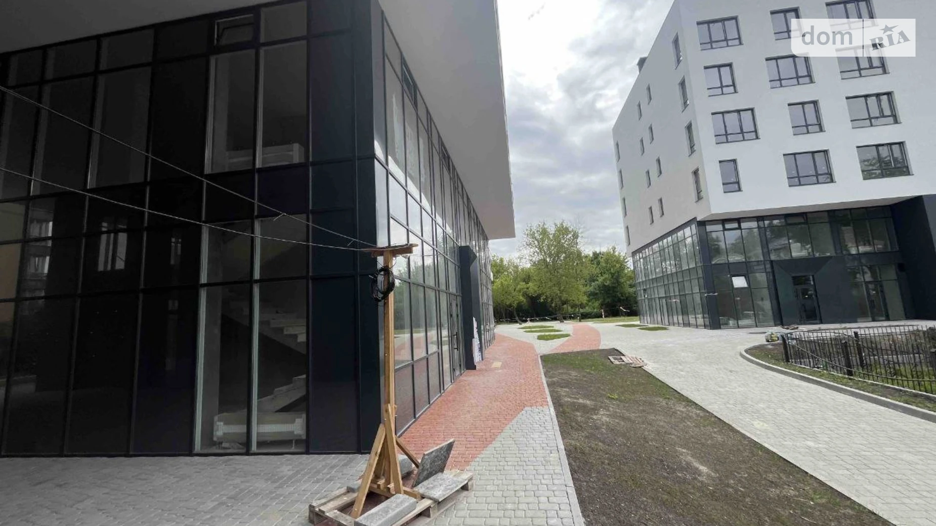 Продается помещения свободного назначения 124 кв. м в 4-этажном здании, цена: 185000 $ - фото 2