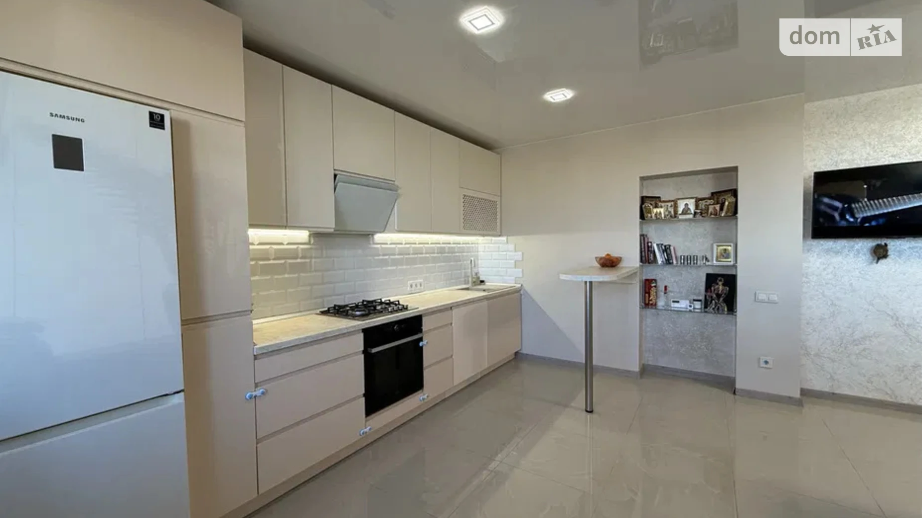 Продается 1-комнатная квартира 47.2 кв. м в, цена: 47000 $ - фото 3