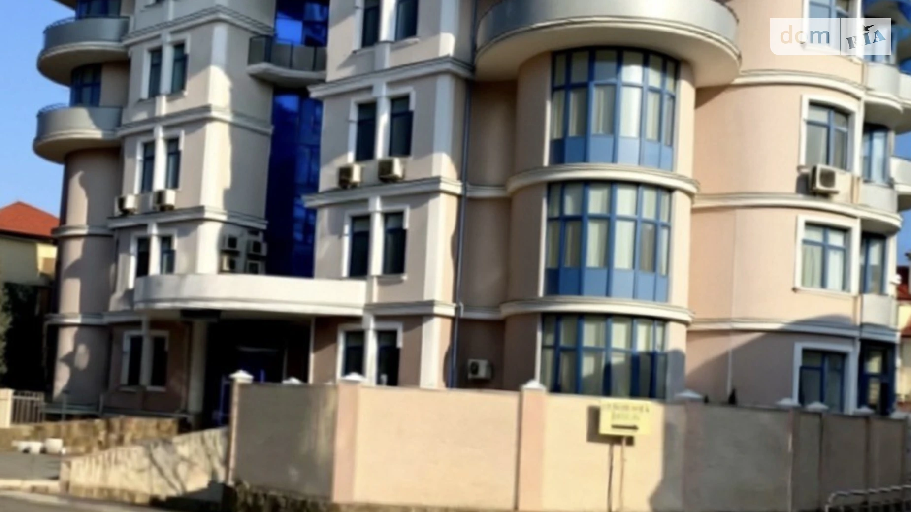 Продається 3-кімнатна квартира 136.7 кв. м у Одесі, пров. Мукачівський - фото 2