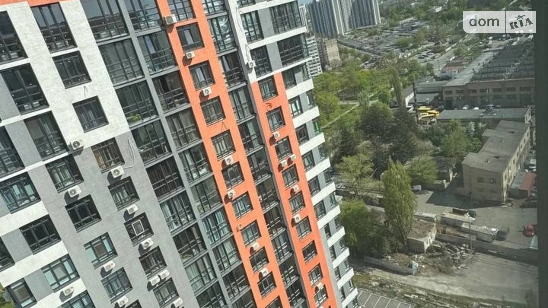 Продается 2-комнатная квартира 70.5 кв. м в Киеве, ул. Николая Гулака, 4 - фото 2