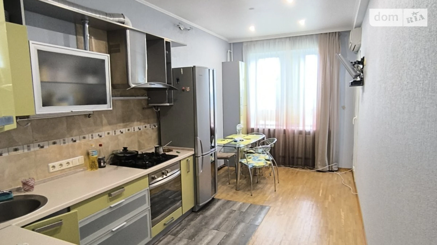 Продається 2-кімнатна квартира 75 кв. м у Одесі, вул. Люстдорфська дорога, 140/1 - фото 2
