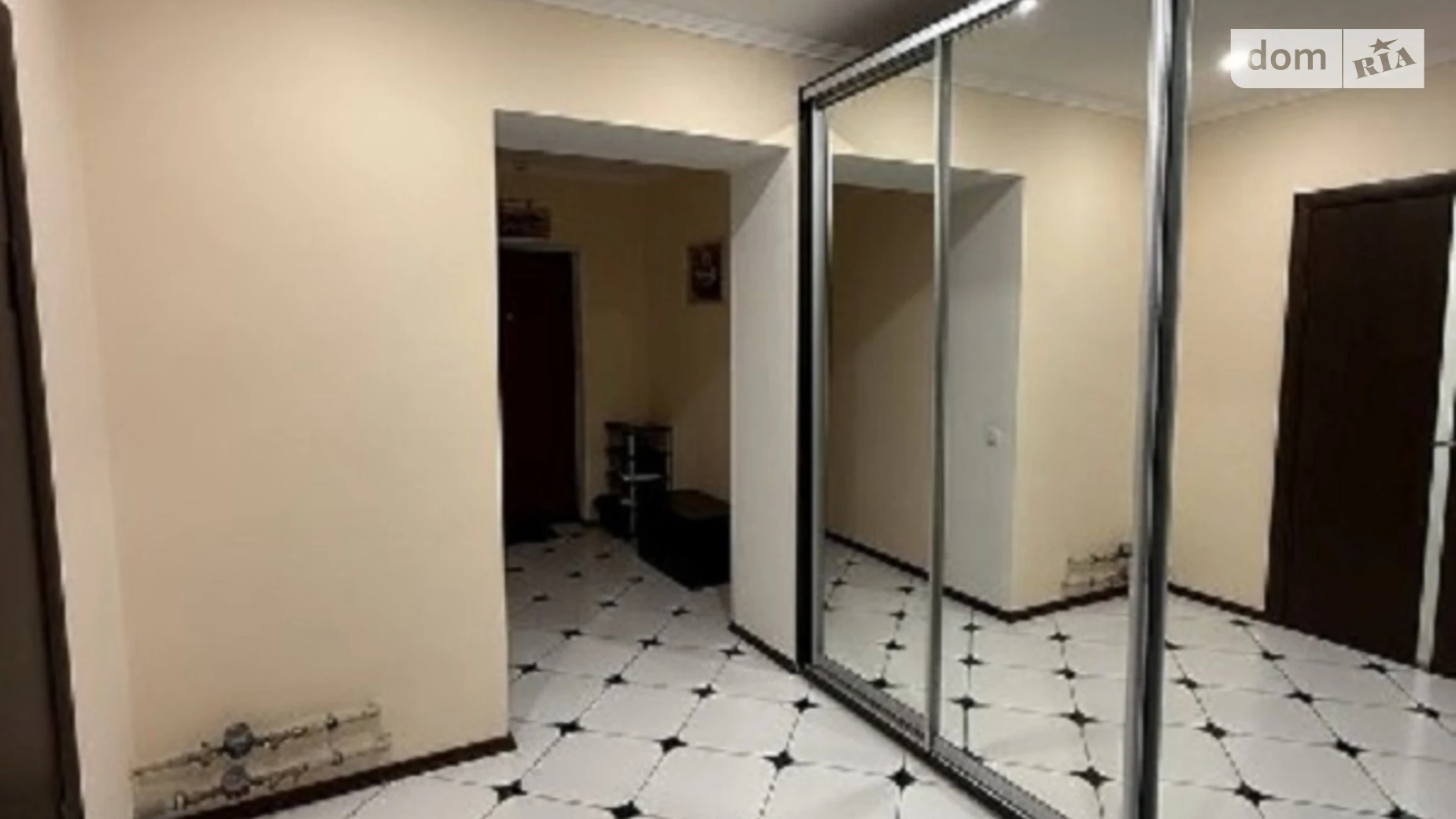 1-комнатная квартира 56 кв. м в Запорожье, ул. Товарищеская, 68 - фото 3